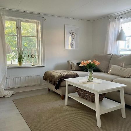 Ferienwohnung Lagenhet I Norrtälje Exterior foto